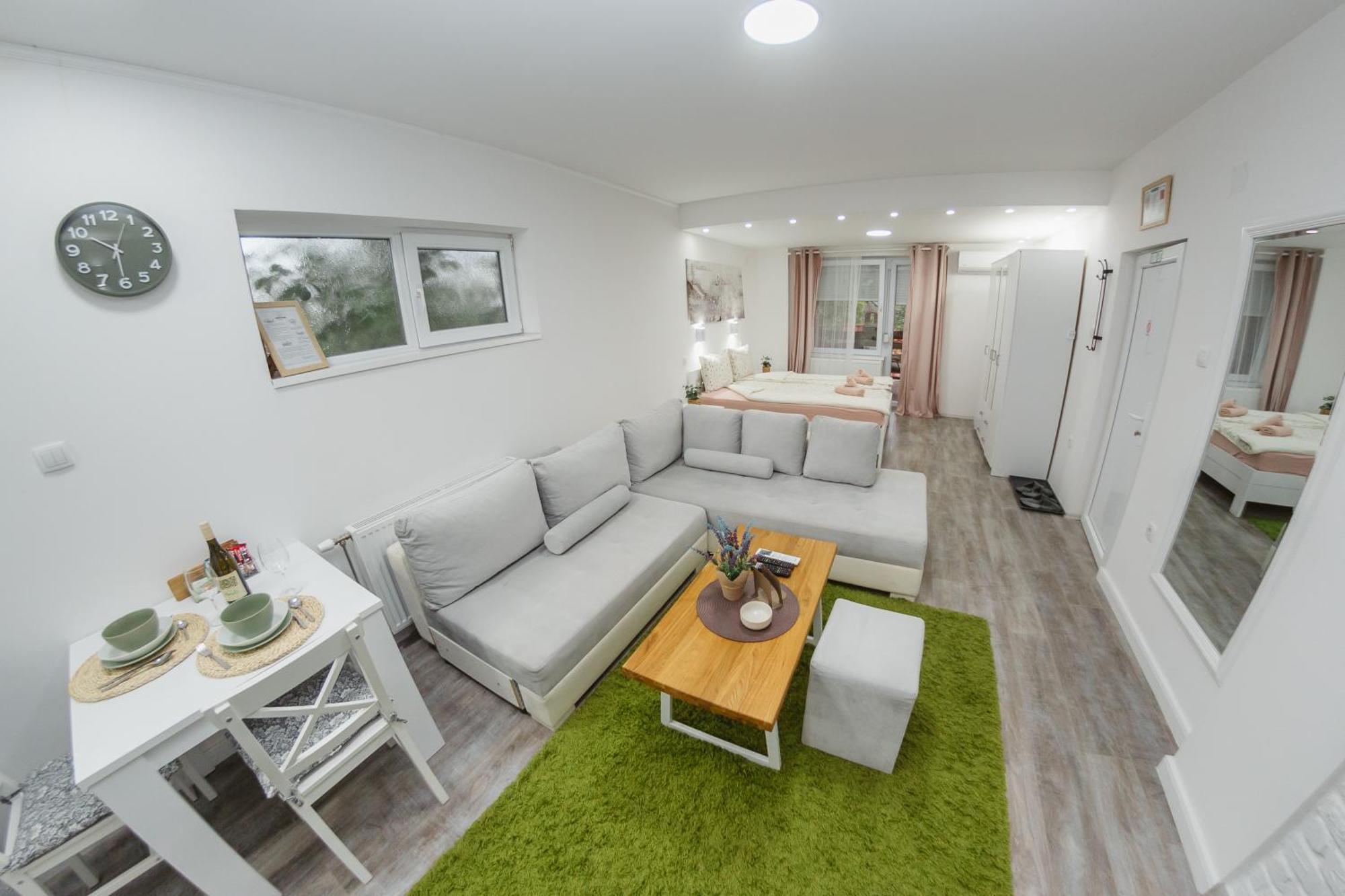 Guest House Lila ซอมโบร์ ภายนอก รูปภาพ