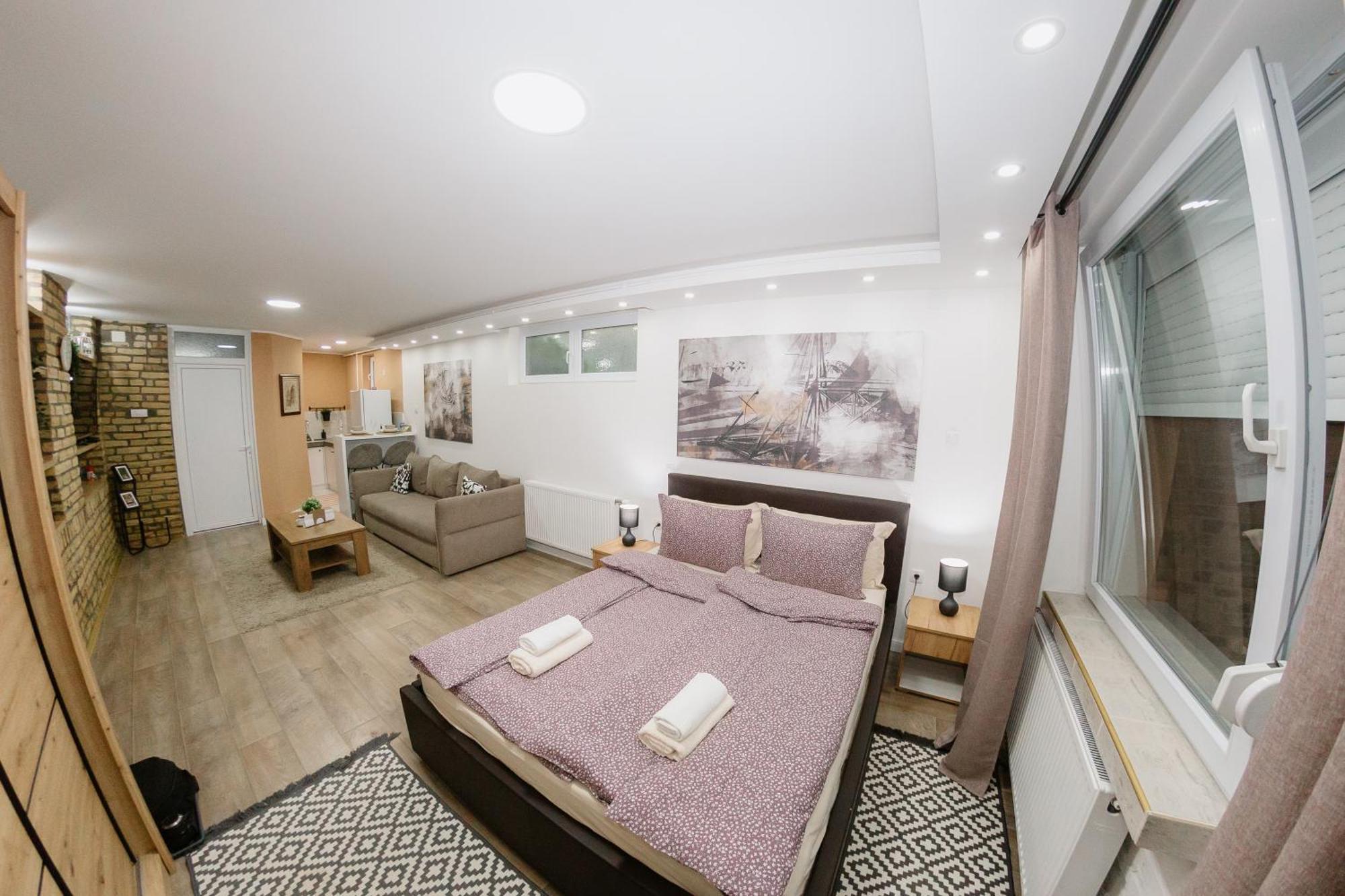 Guest House Lila ซอมโบร์ ภายนอก รูปภาพ