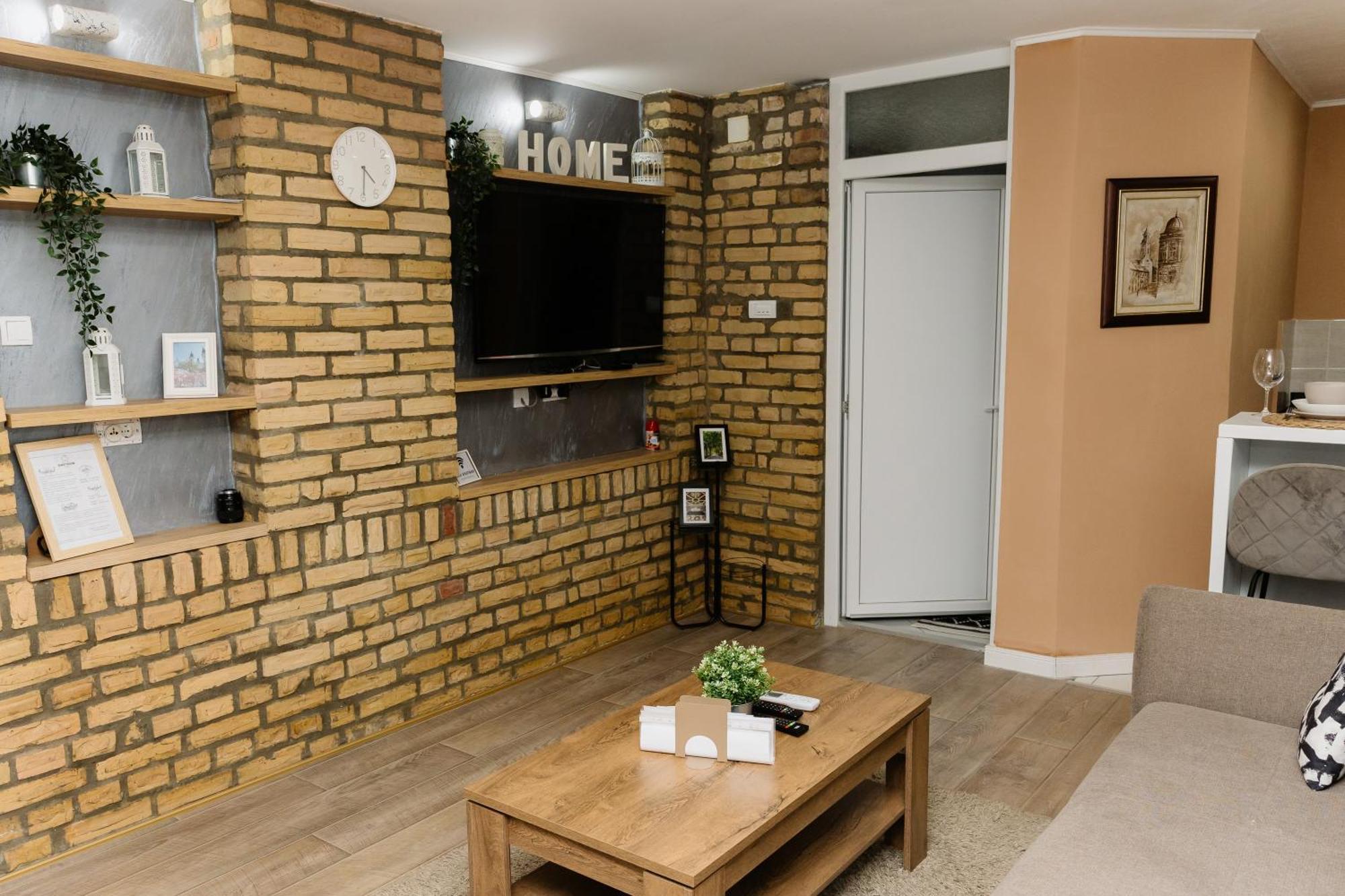 Guest House Lila ซอมโบร์ ภายนอก รูปภาพ